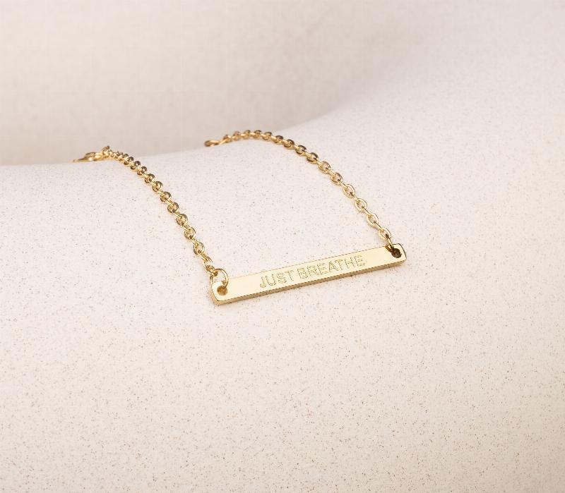 Just Breathe Forgyldt Armbånd - Gratis Fragt!