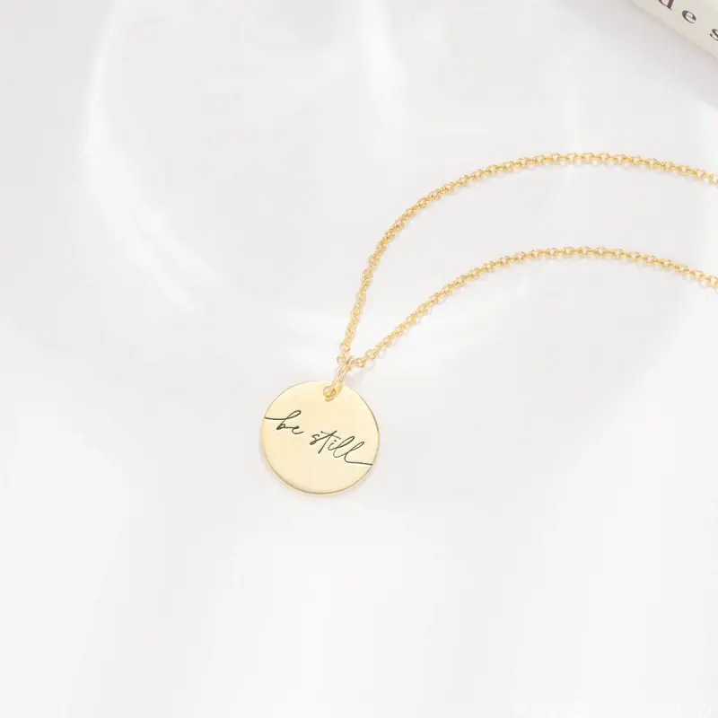 Vær stille - Smukt halskæde