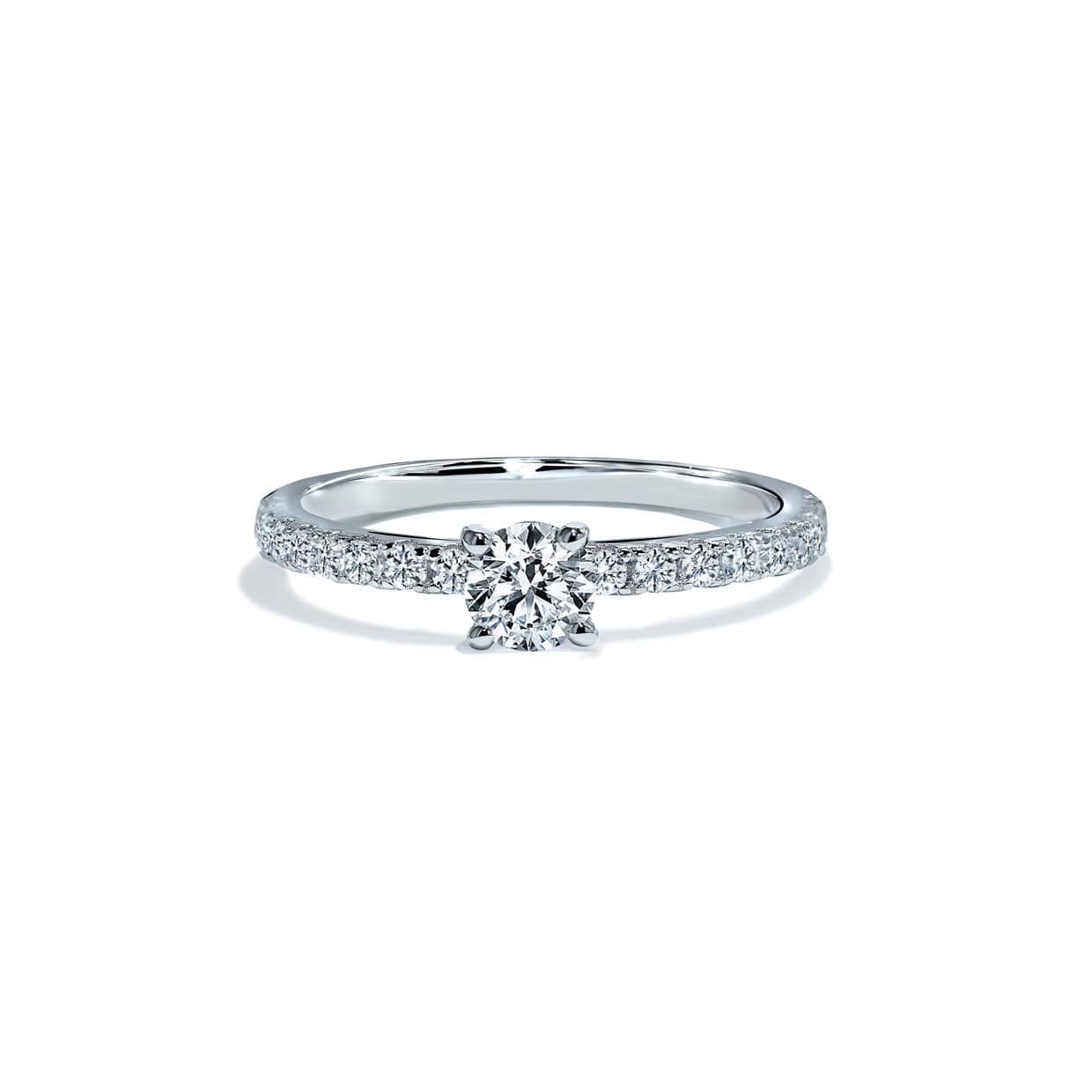 Amalfi Klassisk Rund Diamant Forlovelsesring i Hvidguld